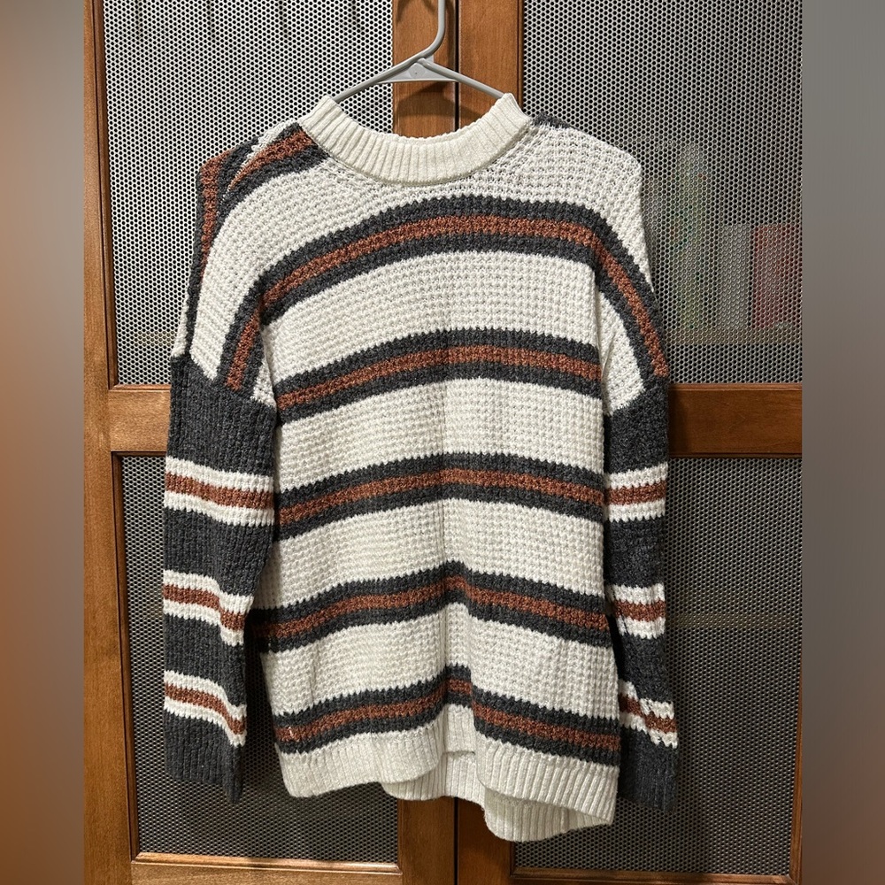 American Eagle Striped Knit Crewneck Sweater | XS | burnt orange and grey